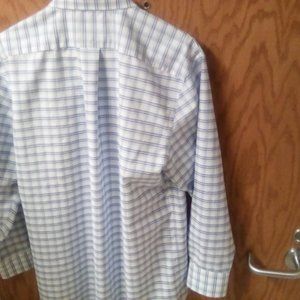 Buttons down casual shirt